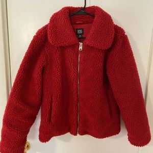 URBAN OUTFITTERS/BDG red fuzzy jacket